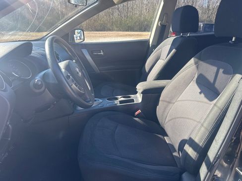 Used 2012 Nissan Rogue SV image 8