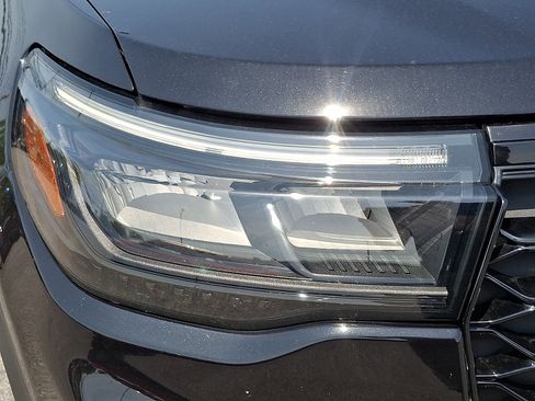 Certified 2025 Ford Explorer ST w/ Sun And Sound Package AWD/4WD image 9