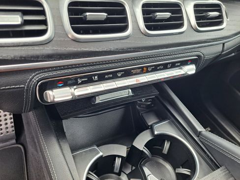 Used 2022 Mercedes-Benz GLE 53 AMG 4MATIC image 16