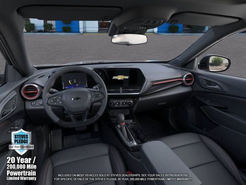 New 2026 Chevrolet Trax RS w/ Sunroof Package FWD image 15