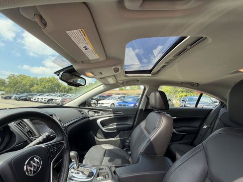 Used 2016 Buick Regal Premium FWD image 14