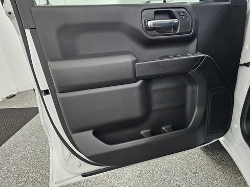 Used 2026 Chevrolet Silverado 1500 Custom AWD/4WD image 16