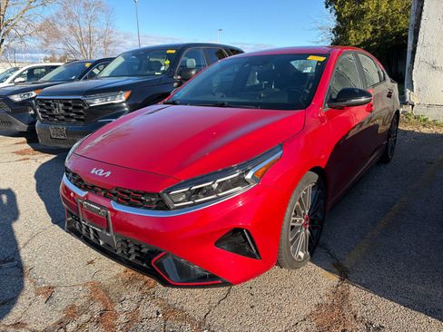 Used 2023 Kia Forte GT w/ GT2 Package image 8