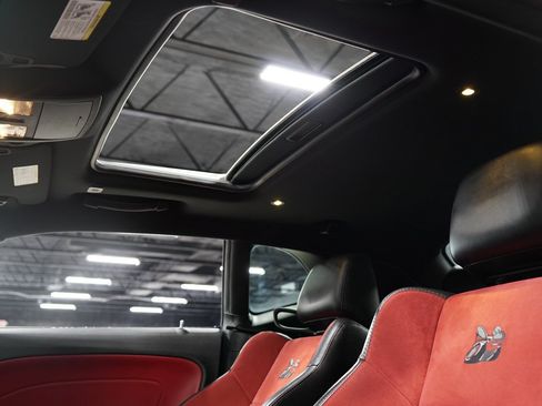 Used 2019 Dodge Challenger R/T Scat Pack RWD image 13