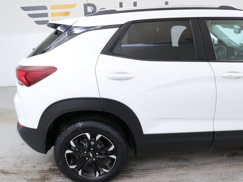 Used 2023 Chevrolet TrailBlazer LT w/ Convenience Package image 10