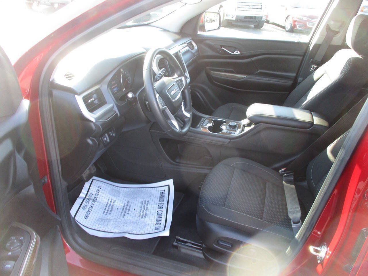 Used 2023 GMC Acadia SLE w/ Driver Convenience Package FWD image 20