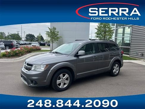 Used 2012 Dodge Journey SXT FWD image 1