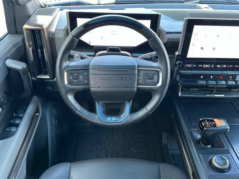 Used 2024 GMC Hummer EV 3X AWD/4WD image 14