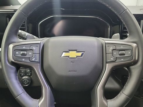 Used 2024 Chevrolet Silverado 1500 High Country w/ Technology Package image 24