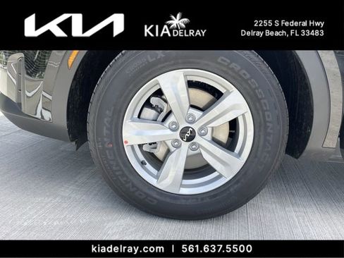 New 2026 Kia Sorento LX FWD image 28