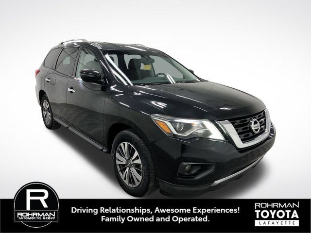 Used 2017 Nissan Pathfinder SV AWD/4WD image 9