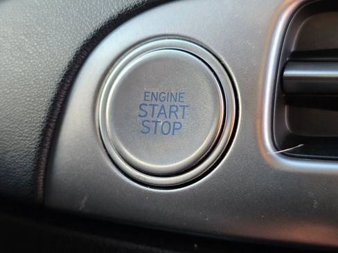 Certified 2023 Hyundai Palisade SEL image 33