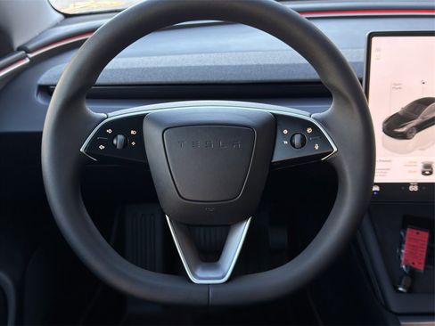Used 2025 Tesla Model 3 Long Range image 12