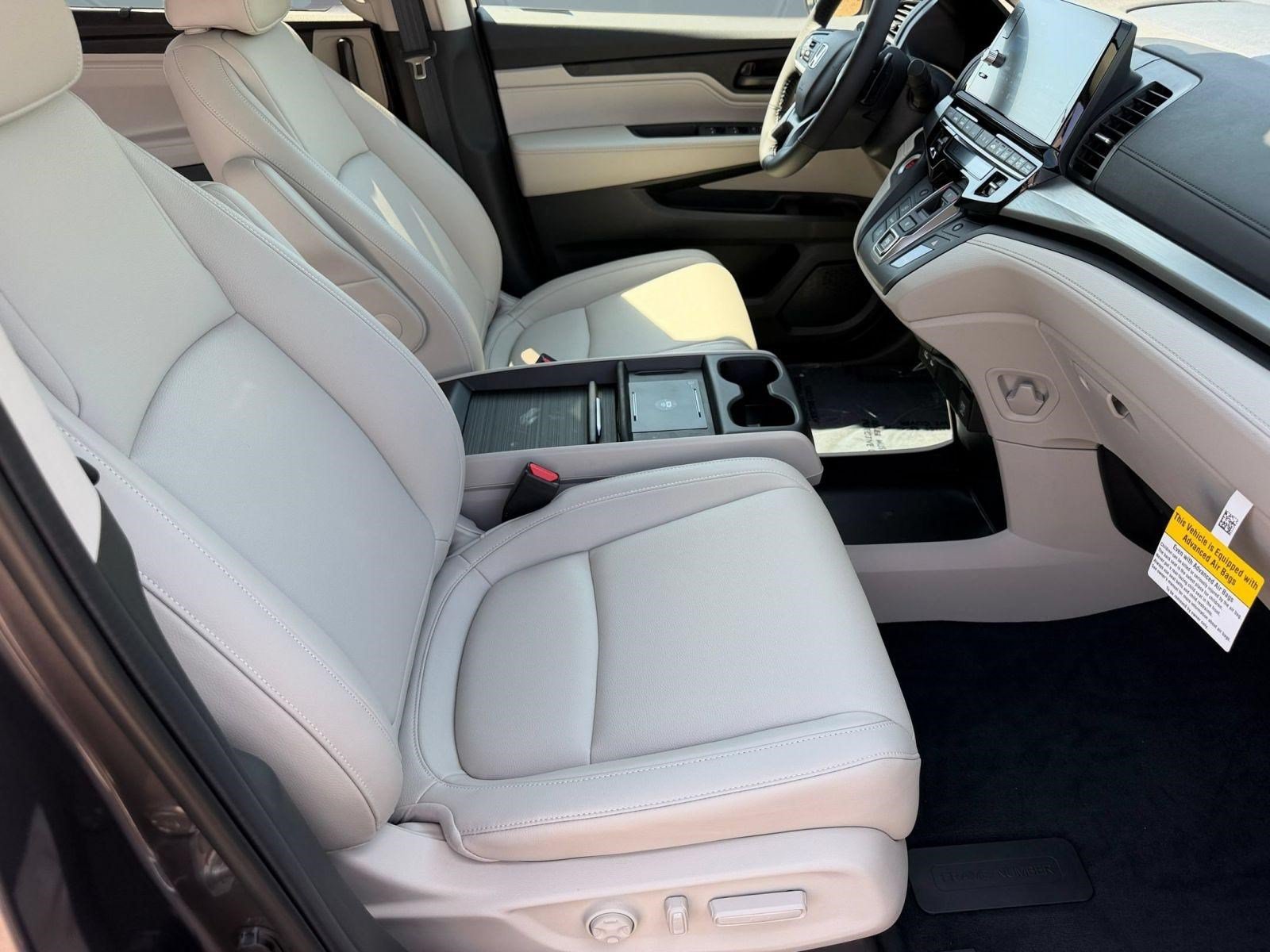 New 2027 Honda Odyssey EX-L image 21