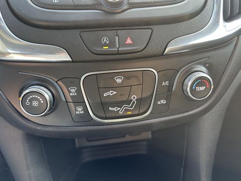 Used 2024 Chevrolet Equinox LT image 31