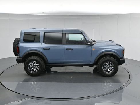 Certified 2025 Ford Bronco Badlands AWD/4WD image 42
