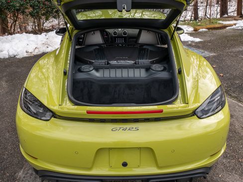 Used 2025 Porsche 718 Cayman GT4 RS image 38