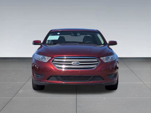 Used 2014 Ford Taurus SEL w/ Equipment Group 201A image 9