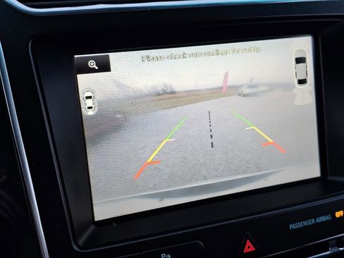 Used 2016 Ford Explorer Limited image 54