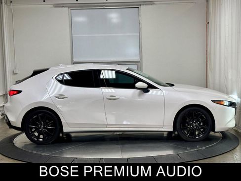 Used 2025 MAZDA MAZDA3 2.5 S Hatchback w/ Premium Pkg FWD image 10