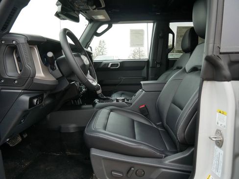 New 2026 Ford Bronco Outer Banks AWD/4WD image 10