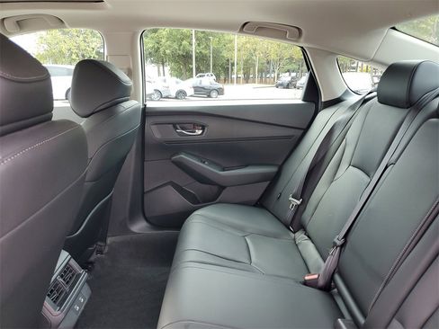 Used 2023 Honda Accord EX-L image 12