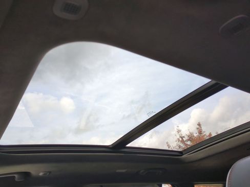 Used 2023 Jeep Grand Cherokee L Summit image 19