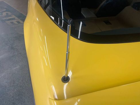 Used 1988 Chevrolet Corvette Coupe RWD image 22