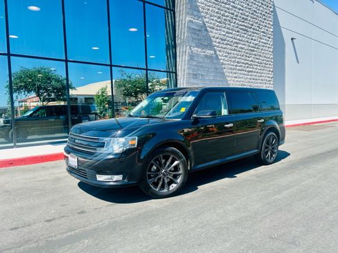 Used 2019 Ford Flex SEL w/ Equipment Group 202A FWD image 12