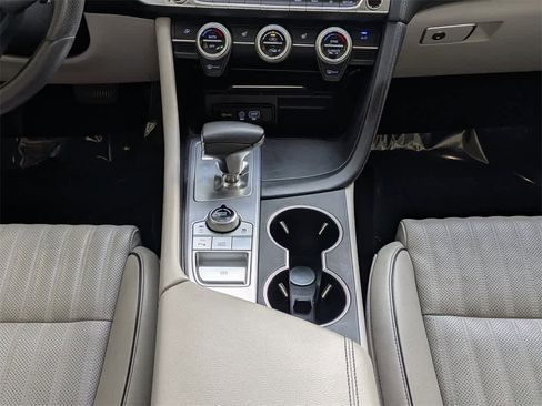 Used 2020 Genesis G70 2.0T w/ Elite Package image 21