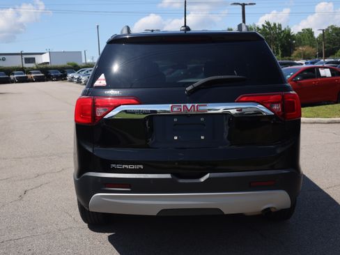 Used 2018 GMC Acadia SLT FWD image 3