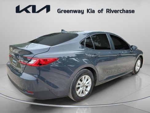 Used 2025 Toyota Camry LE w/ Convenience Package FWD image 6