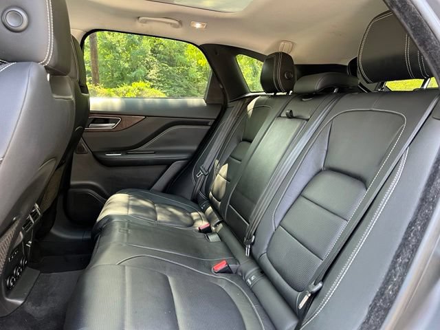 Used 2017 Jaguar F-PACE R-Sport AWD/4WD image 17