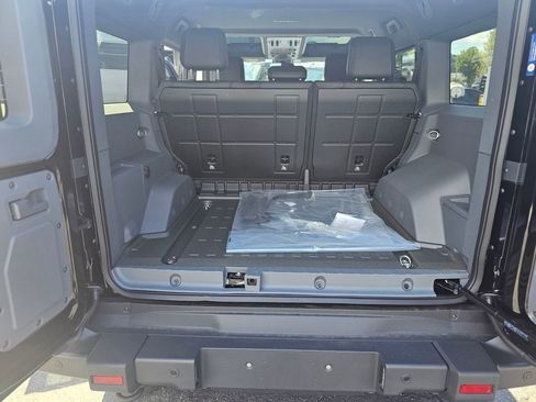 New 2026 INEOS Grenadier image 10