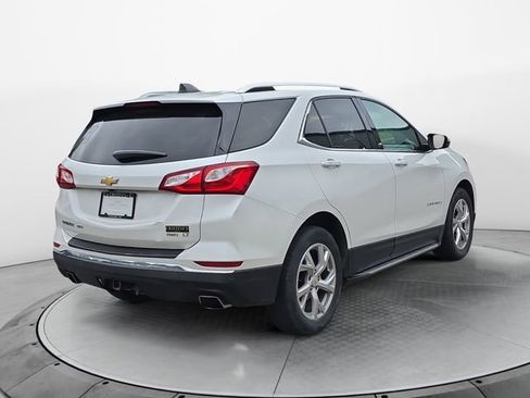 Used 2018 Chevrolet Equinox LT w/ Sun & Infotainment Package AWD/4WD image 5