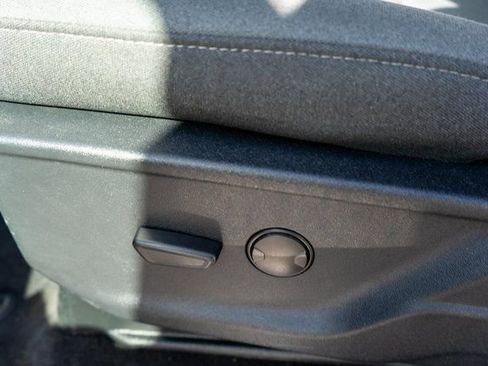 Used 2024 Ford F150 XLT image 15