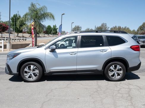 Used 2024 Subaru Ascent Premium AWD/4WD image 8