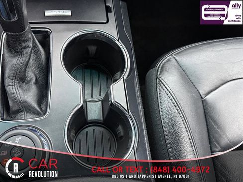 Used 2016 Ford Explorer XLT w/ Equipment Group 202A image 35