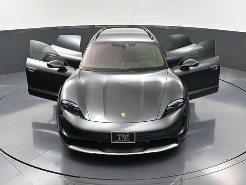 Certified 2023 Porsche Taycan 4S image 37