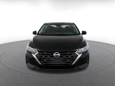 Used 2025 Nissan Sentra S FWD image 2