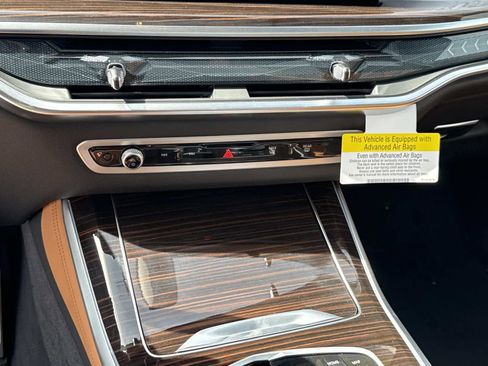 New 2026 BMW X5 xDrive40i w/ M Sport Package AWD/4WD image 20