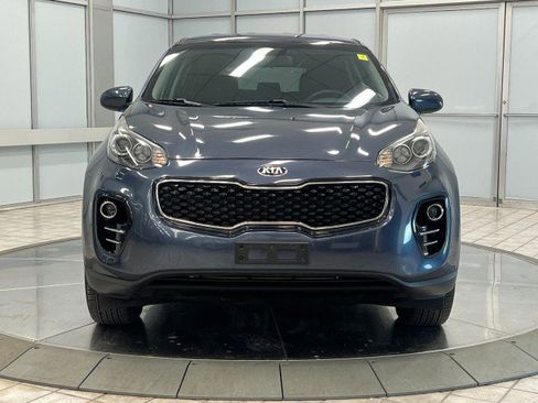 Used 2017 Kia Sportage LX image 2