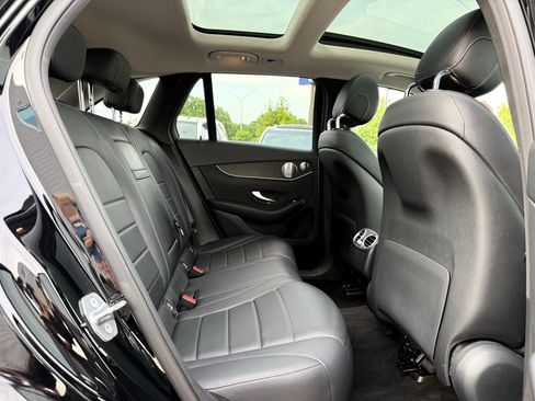 Used 2020 Mercedes-Benz GLC 300 4MATIC w/ Driver Assistance Package image 23