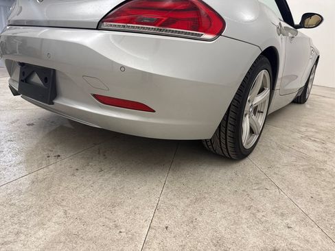 Used 2014 BMW Z4 sDrive28i RWD image 24