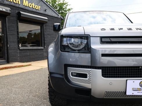 Used 2022 Land Rover Defender 110 S AWD/4WD image 39