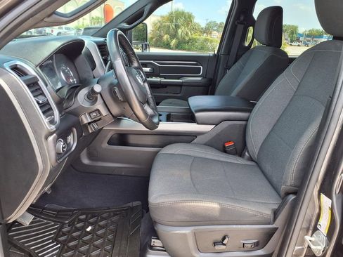 Used 2024 RAM 3500 Big Horn w/ Night Edition AWD/4WD image 24