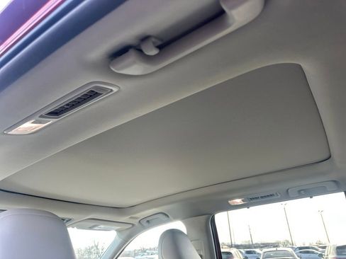 Used 2024 Toyota Grand Highlander XLE image 17