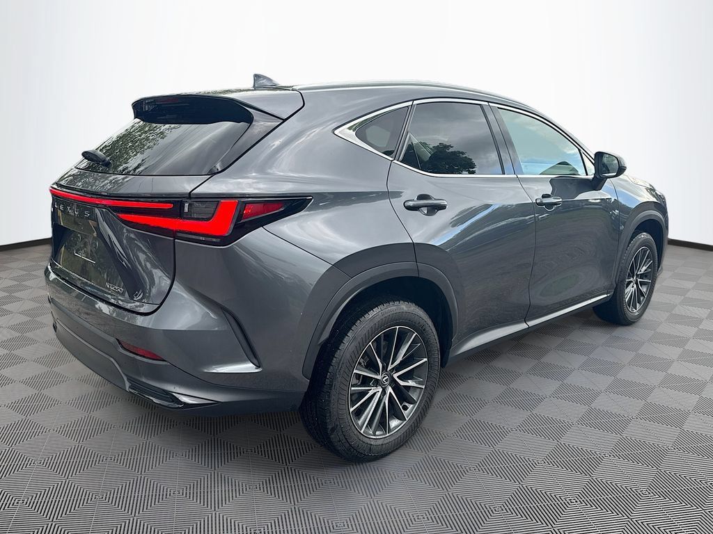 Used 2024 Lexus NX 250 FWD w/ Towing Package (2000 Lbs) image 6