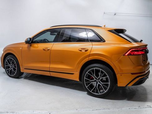 Used 2021 Audi Q8 Prestige image 2