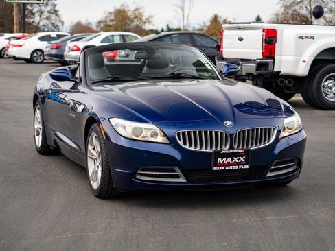 Used 2011 BMW Z4 sDrive35i image 6